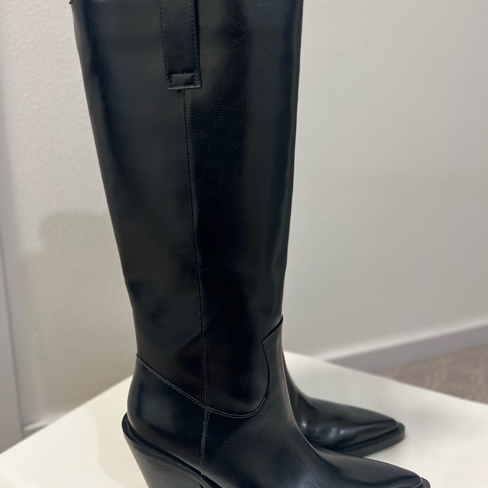 Elegant Black Women's Knee-High Boots